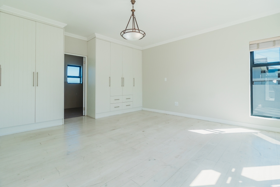 3 Bedroom Property for Sale in Kraaibosch Country Estate Western Cape